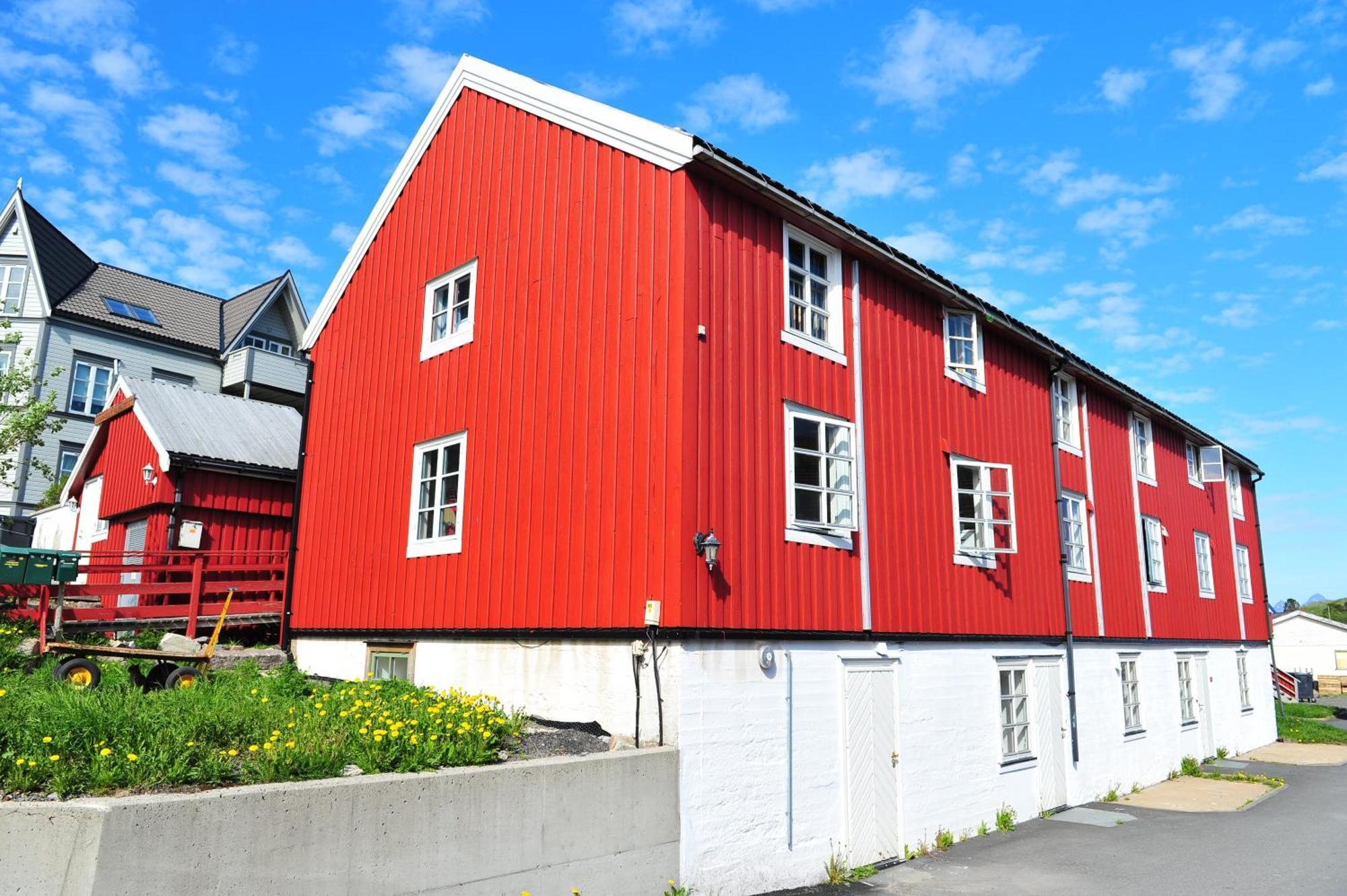 Apartamento Tyskhella Rorbuer Kabelvåg Exterior foto